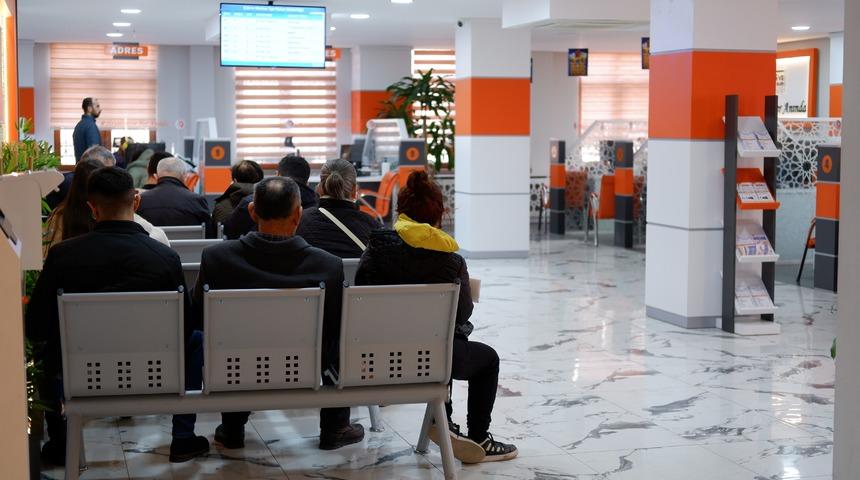 Gelen talepler hem şaşırttı hem de tebessüm ettirdi! Nebahattin Nebo, Meryem Maria, Halil Jahon olmak istedi