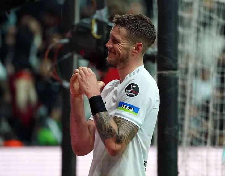 Son dakika: Teklifi kabul etti, menajeri tesislere geldi! Wout Weghorst düğümü çözülüyor! Manchester United ve Galatasaray... G1