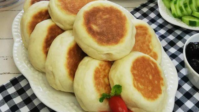 Puf puf mini bazlama tarifi! Lezzetine doyum olmayan bazlama nasıl yapılır?