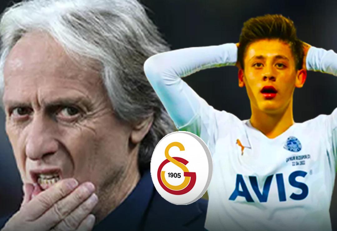 Fenerbah&ccedil;e taraftarı Galatasaray derbisi &ouml;ncesi Jorge Jesus'a seslendi, sosyal medya ayağa kalktı! Arda G&uuml;ler ve ilk 11... "Şimdi değilse ne zaman?"