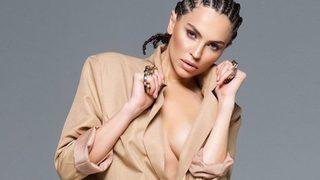 Tolga Karel’in eski eşi Günay Musayeva'dan sütyensiz poz! Takipçilerini büyüledi