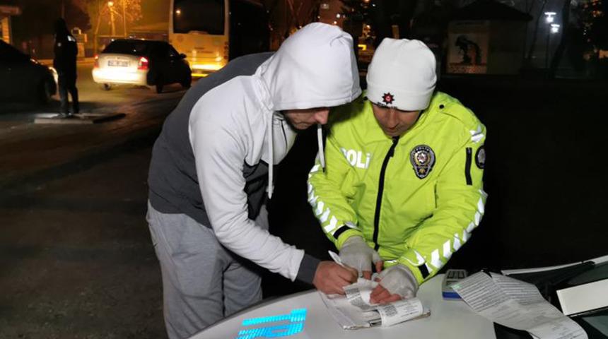 Alkollü sürücünün pişkinliği 'pes' dedirtti! Polise talimat bile verdi... 'Ben çok ceza yedim'