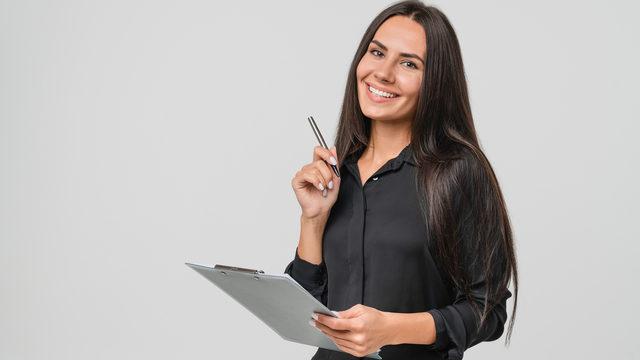 Özel okullar %100 zam için her yolu deniyor ama... Öğretmenler böyle isyan etti: 'Hafta sonu bile çalışıyorum maaşım 6 bin TL!'