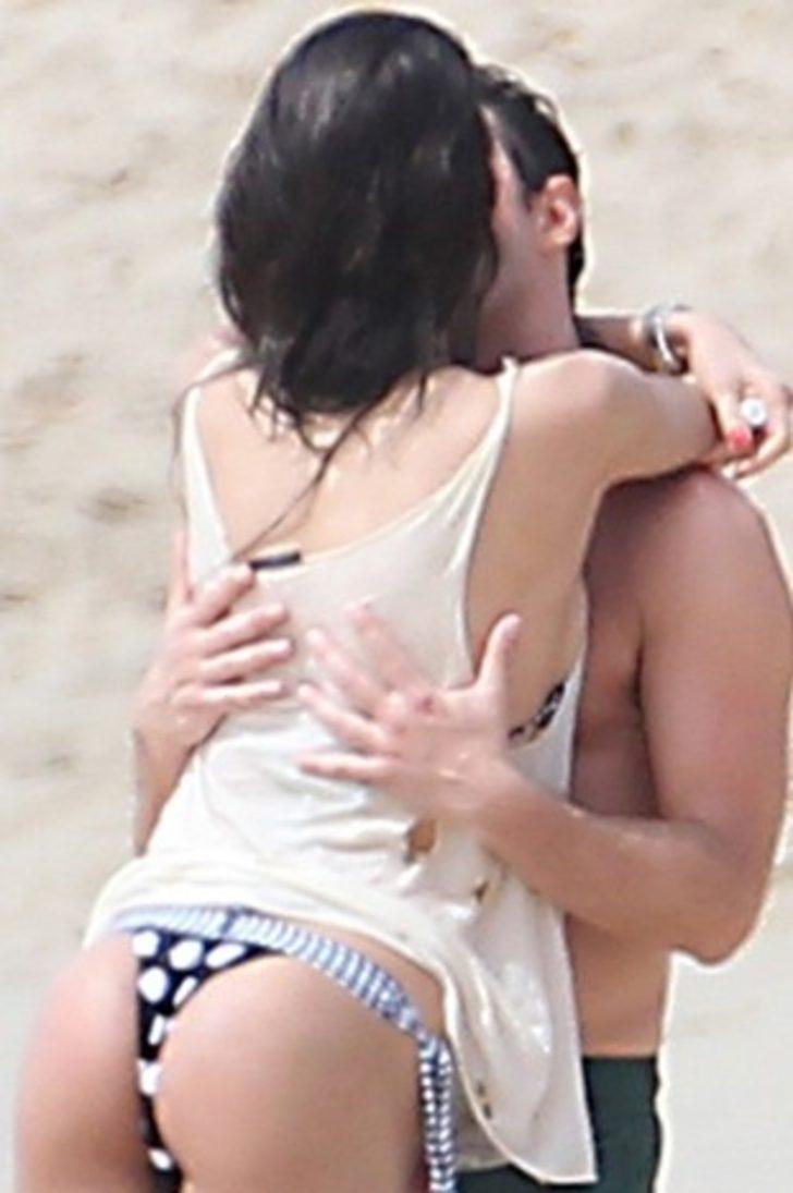 Nina Moric bikinisi ile gönülleri feth etti G4