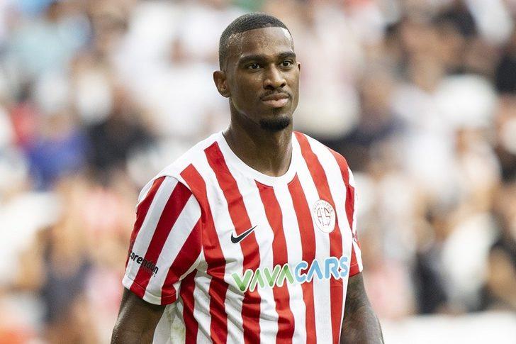 Son dakika: İşler bir anda değişti! Fenerbahçe'den saatler içerisinde Galatasaray'a transfer çalımı! Haji Wright'ın rotası Kadıköy'e döndü... G1