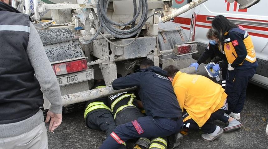 Tekirdağ’da feci kaza: Mikserin altında kalan yaya kurtarılamadı