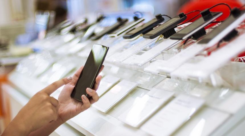 Cep telefonu almak isteyenler dikkat! Taksit sayısı değişti: Karar Resmi Gazete'de...