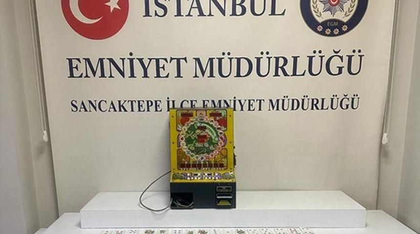 Sancaktepe’de kıraathanede kumar oynayan 4 kişiye 16 bin 220 TL ceza