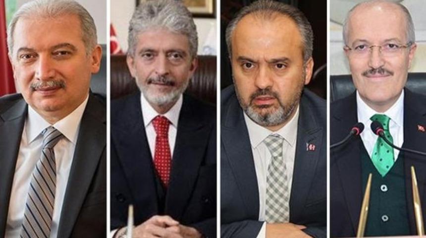 Ankara, İstanbul, Bursa ve Balıkesir'de değişiklik! Yeni başkanlar ilk hamlelerini yaptı