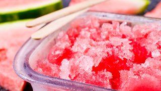 Sakın yemeyin: Farkında değiliz ama ani krizlere neden oluyor! Baba ve oğlu aynı anda...