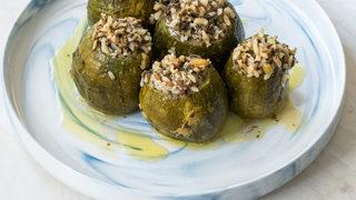 Girit kabağı dolması nasıl yapılır? Zuhal Topal'la Yemekteyiz girit kabağı dolması tarifi ve malzemeleri!