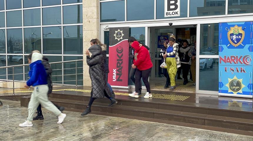 Uşak'ta "Kökünü Kurutma Operasyonu"nda 7 kişi tutuklandı