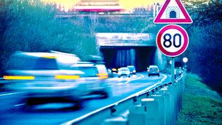 51/2-b trafik cezası nedir, ceza tutarı ne kadar? 51/2-b trafik cezası maddesi ihlal konusu nedir, kimlere uygulanır?