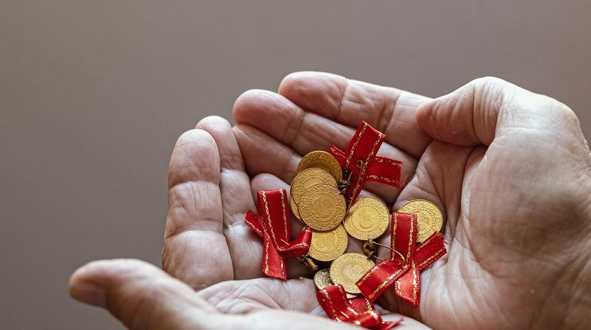 İslam Memiş gram altın tahminini açıkladı: O rakamlar şimdiden konuşulmaya başlandı... 300 liralık fark!