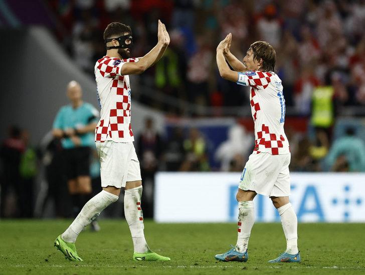 Son dakika: Duyanların ağzı açık kalıyor! Spor Toto 1. Lig ekibi Eyüpspor, Real Madrid'den transfer yapıyor! Başkan, dünyaca ünlü yıldız Luka Modric ile görüştü... G3