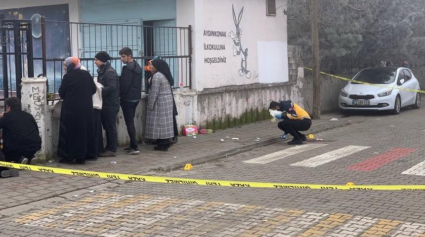 Batman'da bir kişi boşandığı eşinin kardeşini öldürdü