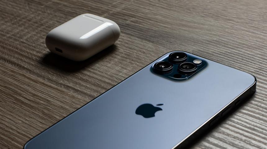 Merakla beklenen AirPods! "Hedef fiyatı 99 dolar olacak"