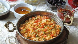 Menemen soğanlı mı, soğansız mı olur? Dikkat çeken anket sonucu! Yüzde 59...