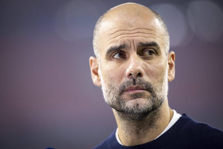 Dünya Balotelli'yi konuşuyor! Messi'ye rakip oldu... İşte yılın en iyileri! G1