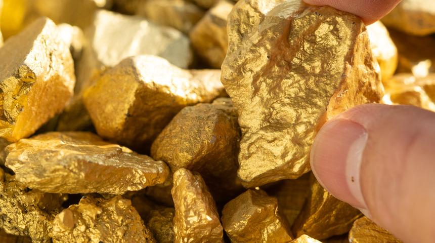 Çinli şirketler o ülkeyi yakın takibe aldı... 'Altına hücum!' Sıraya girdiler