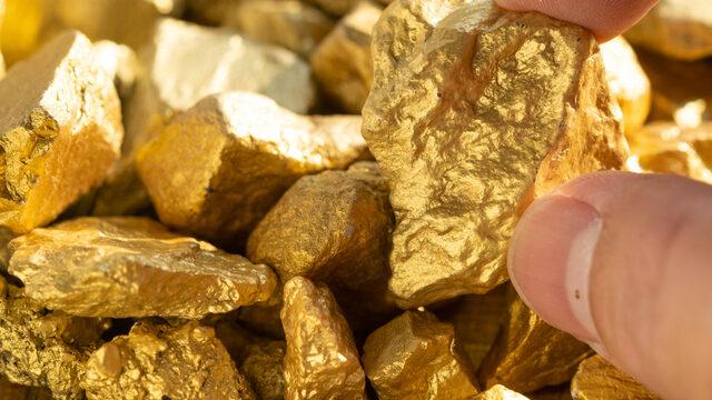 Çinli şirketler o ülkeyi yakın takibe aldı... 'Altına hücum!' Sıraya girdiler