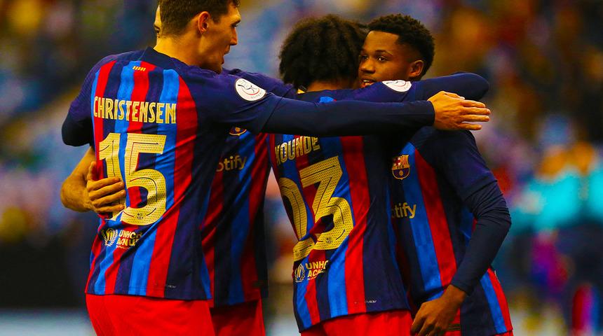 Real Betis'i penaltılarla mağlup eden Barcelona Süper Kupa finalinde Real Madrid'in rakibi oldu!