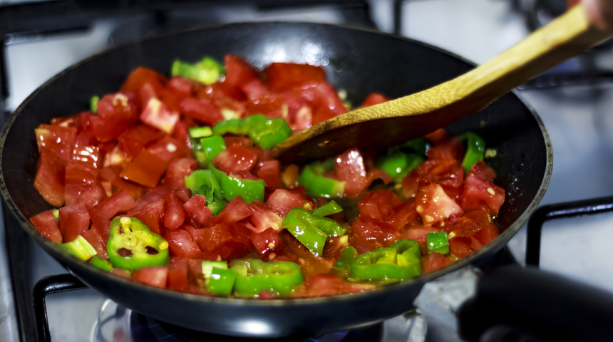 Her gün kullanıyoruz ama kansere yol açıyor! Mutfakta bulunan gizli tehlike