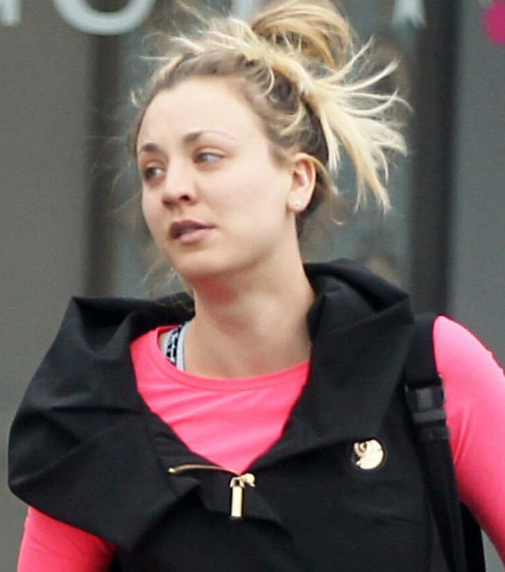 Her kadının bilmesi gerekiyor: Günlük problemleri çözen basit tüyolar! Çilek bacaklara ve kararmış koltuk altlarına veda edin G5