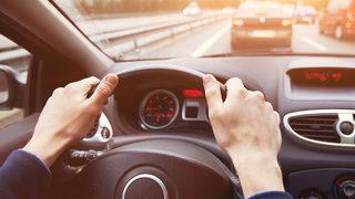 64/1-b-2 trafik cezası nedir, ceza tutarı ne kadar? 64/1-b-2 trafik cezası maddesi ihlal konusu nedir, kimlere uygulanır?