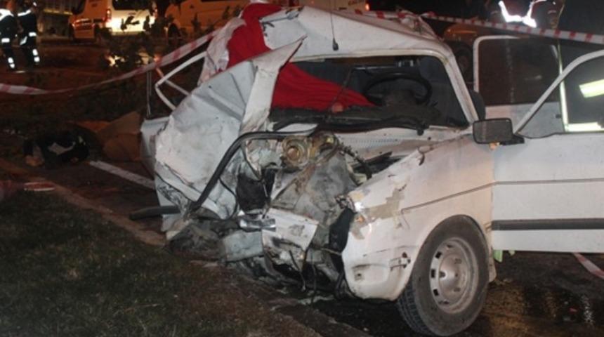 Ters şeritte kamyonet dehşeti! 