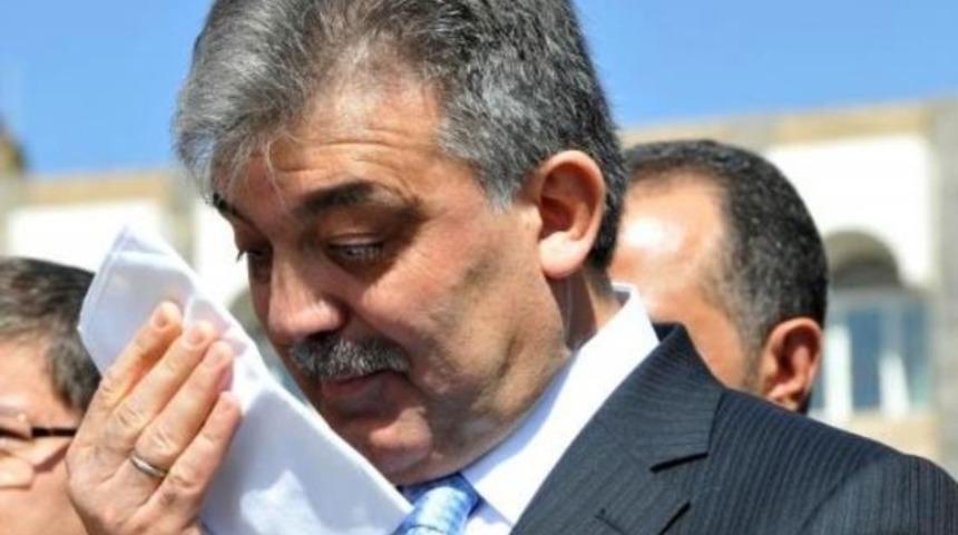 Abdullah G&uuml;l'&uuml;n acı g&uuml;n&uuml;!