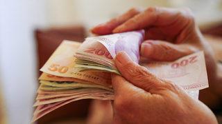 Emekli maaşları arttı şimdi gözler Bayram ikramiyesinde! AK Parti’den açıklama geldi… Bayram ikramiyesi ne kadar olacak?