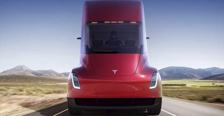 Elon Musk elektrikli kamyon 'Tesla Semi'yi tanıttı G1