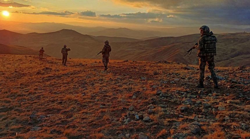 MSB: PKK/YPG'li 11 terörist etkisiz hale getirildi