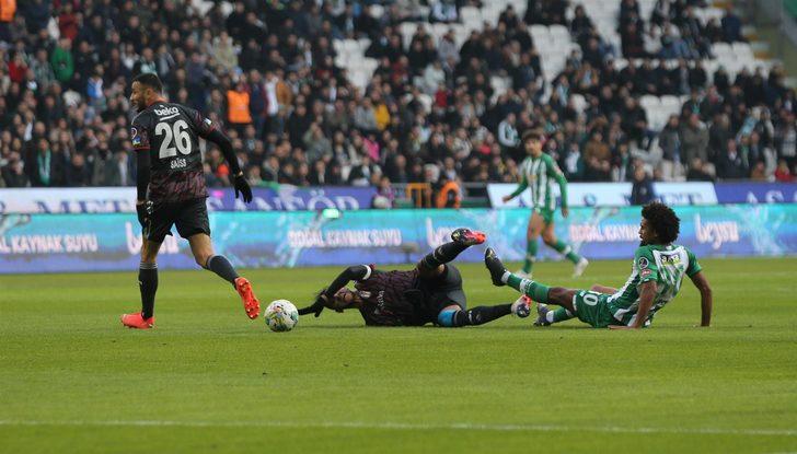 Son dakika: Rıdvan Dilmen canlı yayında esti gürledi! Konyaspor - Beşiktaş maçı sonunda Şenol Güneş'e sert sözler! 'Antrenör falan değildir!' G5