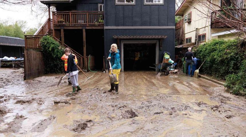 ABD'yi fırtına vurdu! Acil durum ilan edildi