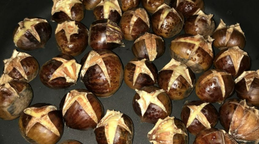 Kase kase yedirir: Tavada kestane tarifi! Tavada kestane nasıl yapılır?