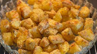 Uzmanından patatesleri gerçekten 'çıtır çıtır' yapacak tüyo! Fırında çıtır patates tarifi