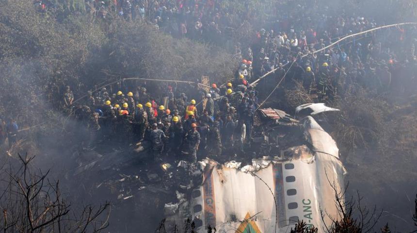 Nepal’de yolcu uçağı düşmüştü! Feci kaza nedeniyle ulusal yas ilan edildi