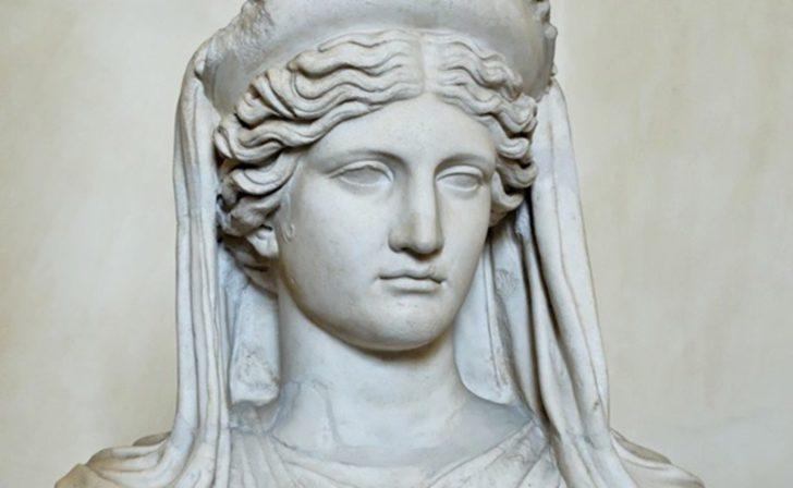 Türk mitolojisindeki bereket tanrıçası kimdir?