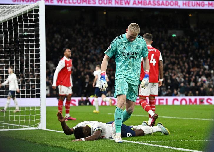 Son dakika: İngiltere futbolu karıştı! Tottenham - Arsenal maçında tribünden geldi, kaleci Ramsdale'e tekme attı! İnanılmaz anlar... G2
