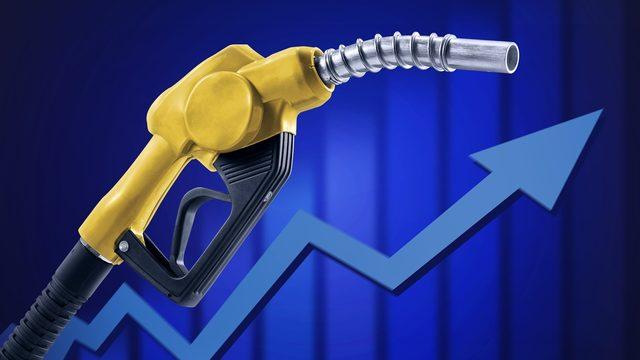 AKARYAKIT FİYATLARI SON DAKİKA | Araç sahipleri dikkat! Çifte zam geldi: Peş peşe indirimin ardından benzin ve motorin… 