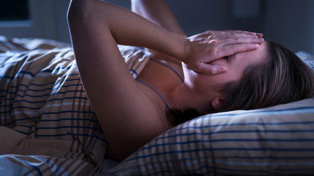 Geceleri bu durumu yaşıyorsanız dikkat! Tehlikeli hastalığın ilk işareti... Hastaların yüzde 90'ı aynı belirtiyi yaşamış