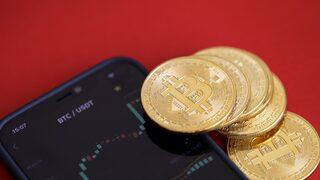 381 gün sonra gelen kırılma: Bitcoin için yeniden 100 bin dolar sesleri yükseldi