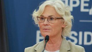 SON DAKİKA | Almanya Savunma Bakanı istifa etti! Eleştirilerin hedefi olmuştu