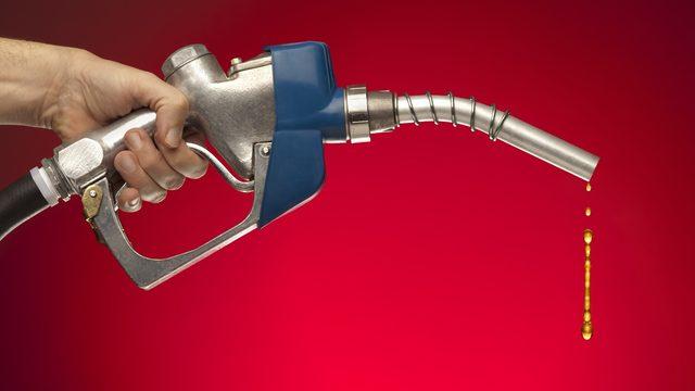 Benzine zam geldi, sıra motorinde! Akaryakıt fiyatları peş peşe değişiyor: Tam 1 lira 5 kuruş... (17 Ocak Salı güncel benzin ve motorin fiyatları listesi))