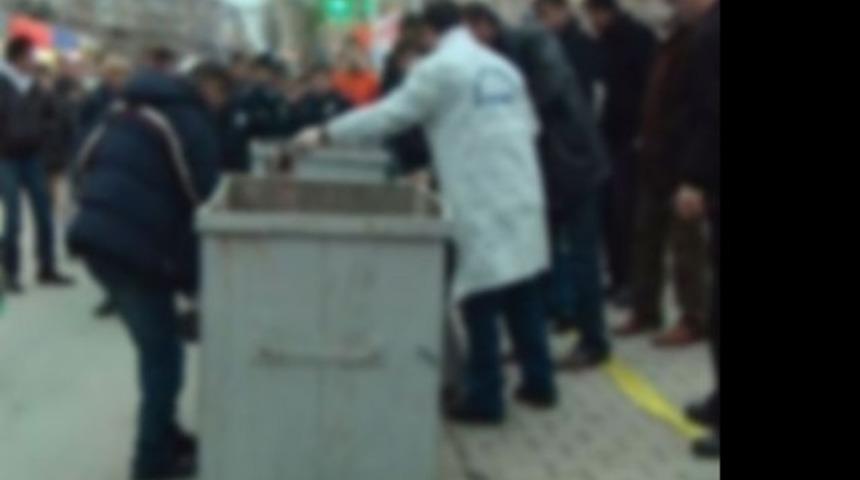 Vahşet! Doğurduğu bebeğini çöpe attı