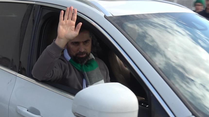 İlhan Palut'a taraftarlardan coşkulu uğurlama