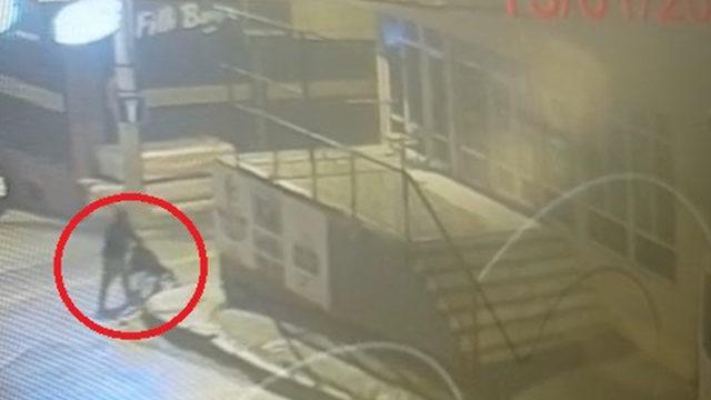 Bursa'da ilginç olay! Çaldıkları çelik kasayı bebek arabasıyla götürdüler