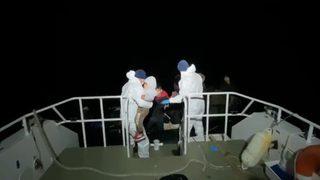 Çanakkale açıklarında düzensiz göçmen operasyonları